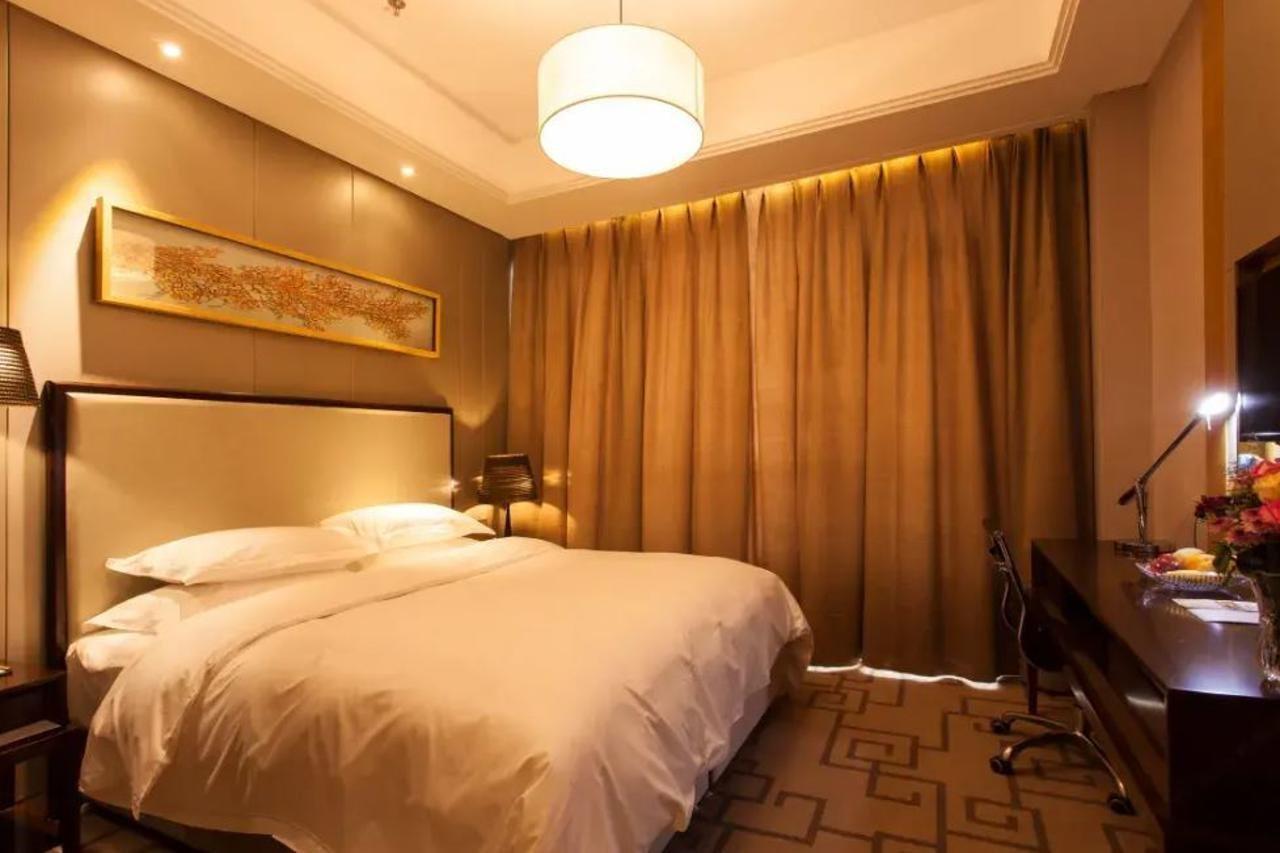 Weihai Guihe Siji Hotel エクステリア 写真