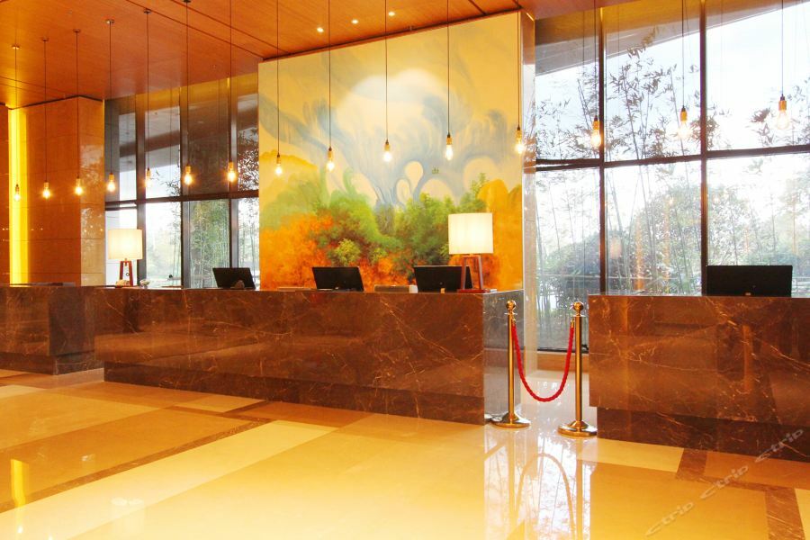 Weihai Guihe Siji Hotel エクステリア 写真